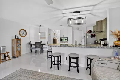 2260 Discovery Circle W, Deerfield Beach, FL 33442 - Photo 13