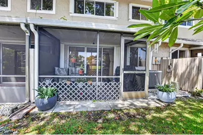 2260 Discovery Circle W, Deerfield Beach, FL 33442 - Photo 31