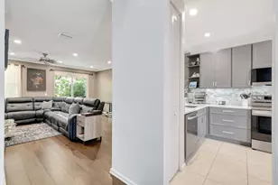 16089 Poppy Seed Cir, Delray Beach, FL 33484 - Photo 7