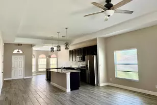 340 Palm Breezes Dr, Fort Pierce, FL 34945 - Photo 13