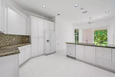 18504 SE Heritage Oaks Lane, Jupiter, FL 33469 - Photo 9