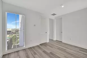 4208 NE 7th Terrace, Oakland Park, FL 33334 - Photo 21