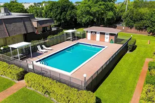 4165 Turnberry Cir, Lake Worth, FL 33467 - Photo 21