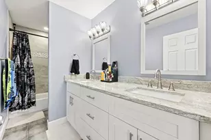 4165 Turnberry Cir, Lake Worth, FL 33467 - Photo 11