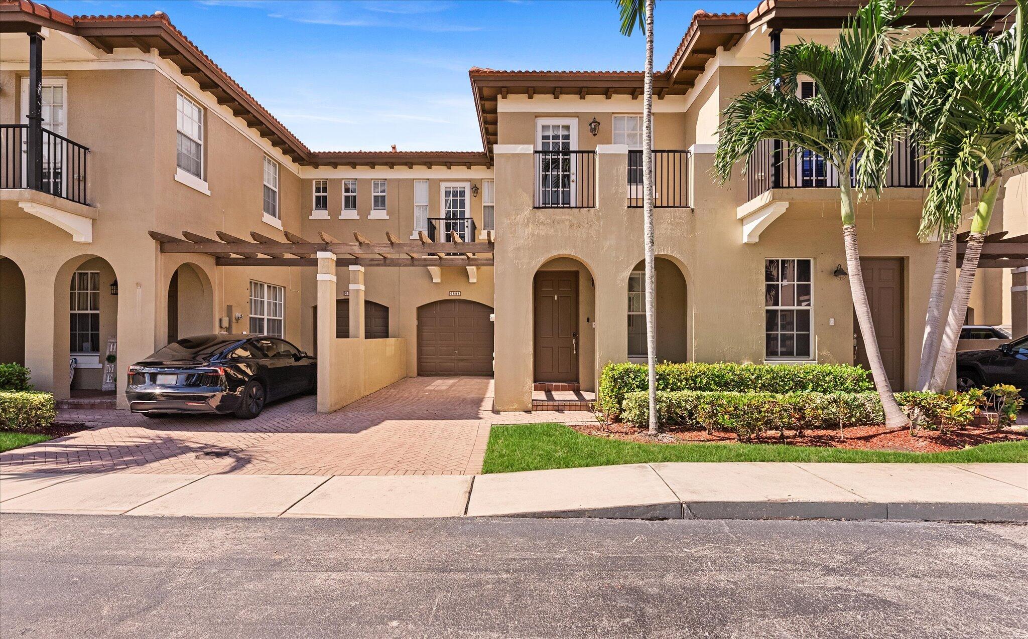 6884 Julia Gardens Dr - 6884 Julia Gardens Dr, Coconut Creek, FL 33073 Luxury Property | Jose Angel Pina