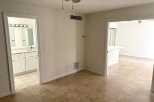 629 Executive Center Dr, West Palm Beach, FL 33401 - Photo 7