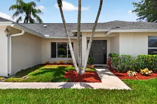 13708 Folkestone Cir, Wellington, FL 33414 - Photo 5
