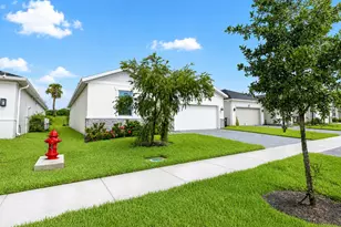 8666 Dahlia Cir, Port Saint Lucie, FL 34986 - Photo 3