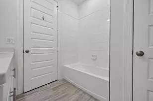 8666 Dahlia Cir, Port Saint Lucie, FL 34986 - Photo 25
