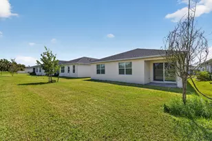 8666 Dahlia Cir, Port Saint Lucie, FL 34986 - Photo 35