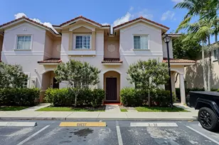 8833 S Isles Cir, Tamarac, FL 33321 - Photo 1
