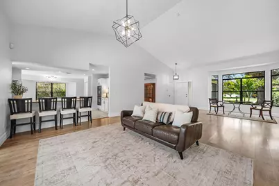 1506 Wiltshire Village Drive, Wellington, FL 33414 - Photo 5