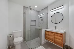 2236 Las Casitas Dr, Wellington, FL 33414 - Photo 5
