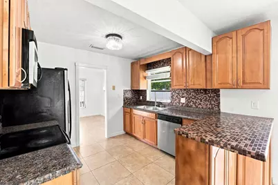 3310 NW 90th Avenue #N, Coral Springs, FL 33065 - Photo 9