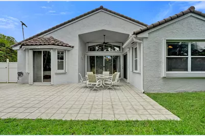 3274 NW 22nd Avenue, Oakland Park, FL 33309 - Photo 51