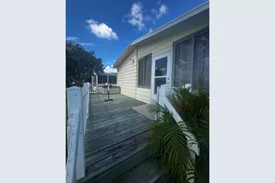 3 Ecuador Court Court, Fort Pierce, FL 34951 - Photo 7