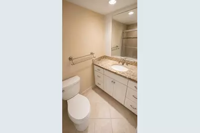 230 174th Street #1805, Sunny Isles Beach, FL 33160 - Photo 17