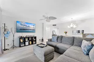 5280 Las Verdes Cir, Delray Beach, FL 33484 - Photo 7