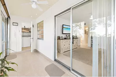 21 Flanders A, Delray Beach, FL 33484 - Photo 17