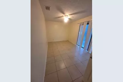 1917 SE Burgundy Lane, Port Saint Lucie, FL 34952 - Photo 5