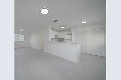 221 SW 78th Place #221/231, Miami, FL 33144 - Photo 3
