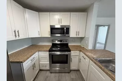 933 30th Court, West Palm Beach, FL 33407 - Photo 7