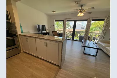 3208 SE 11th Street #202, Pompano Beach, FL 33062 - Photo 3
