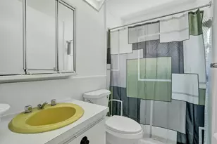 4900 NW 27th Terrace, Tamarac, FL 33309 - Photo 13