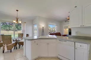 1049 SW Janette Ave, Port Saint Lucie, FL 34953 - Photo 13