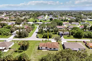 1049 SW Janette Ave, Port Saint Lucie, FL 34953 - Photo 15