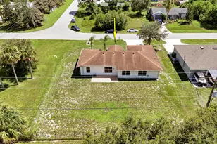 1049 SW Janette Ave, Port Saint Lucie, FL 34953 - Photo 9