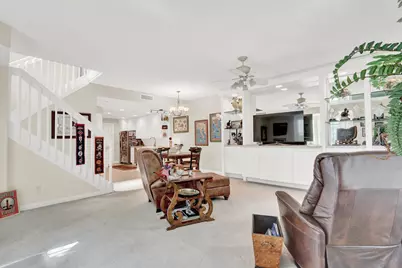 131 Radcliffe Court, Jupiter, FL 33458 - Photo 5