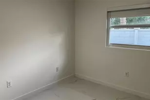 1101 NW 26th St, Miami, FL 33127 - Photo 9