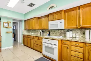 3304 SE 11th St, Pompano Beach, FL 33062 - Photo 17
