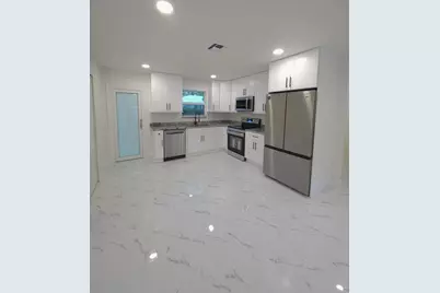 8001 Hibiscus Road, Fort Pierce, FL 34951 - Photo 3