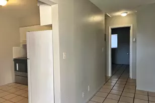 3930 NW 31st Terrace, Lauderdale Lakes, FL 33309 - Photo 5