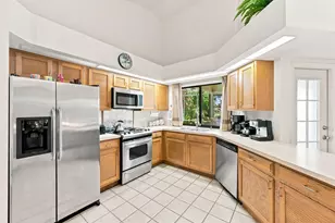 10461 SE Amberjack Ct, Hobe Sound, FL 33455 - Photo 9