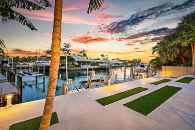 1121 Fairview Lane, Singer Island, FL 33404 - Photo 7