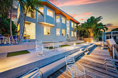 1121 Fairview Lane, Singer Island, FL 33404 - Photo 5