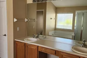 849 NW Waterlily Pl, Jensen Beach, FL 34957 - Photo 17