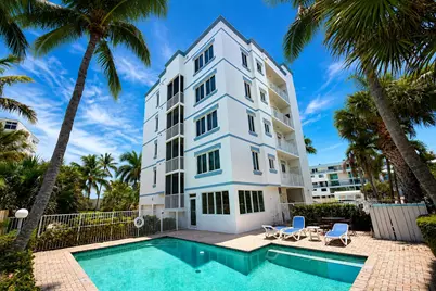 2057 SE 6th Street #1, Deerfield Beach, FL 33441 - Photo 3