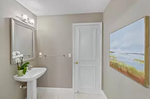 2057 SE 6th St, Deerfield Beach, FL 33441 - Photo 19