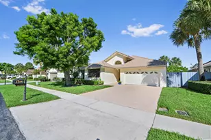 108 Executive Cir, Boynton Beach, FL 33436 - Photo 1