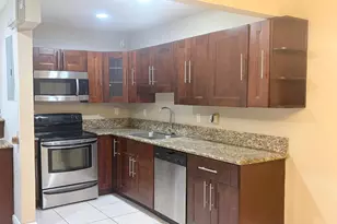 7302 Westwood Dr, Tamarac, FL 33321 - Photo 5