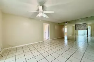 700 SW 81st Ave, North Lauderdale, FL 33068 - Photo 3