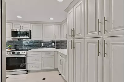 3900 N Ocean Drive #4B, Lauderdale by the Sea, FL 33308 - Photo 17