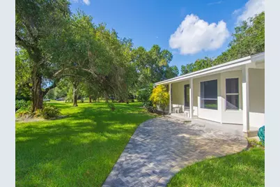 4445 61st Court, Vero Beach, FL 32967 - Photo 3