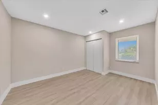 902 Garnett St, Lantana, FL 33462 - Photo 9