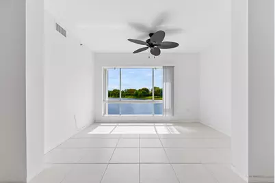 5842 Crystal Shores Drive #205, Boynton Beach, FL 33437 - Photo 9