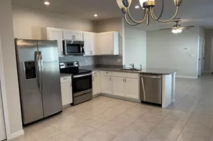 3368 N Park Dr, Fort Pierce, FL 34982 - Photo 7